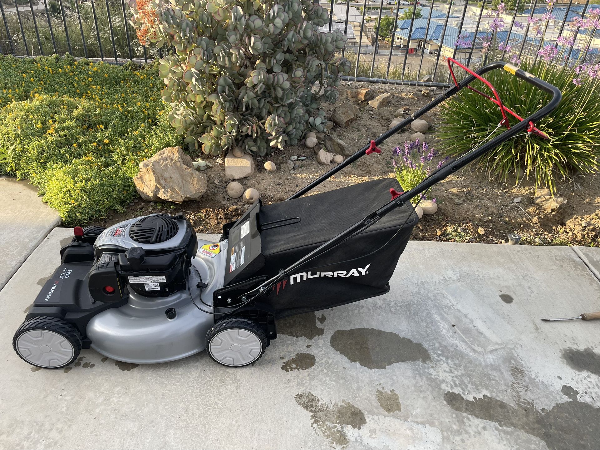 Murray 22” Self Propelled Lawn Mower