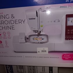 Brothers Embroidery Sewing Machine Se725