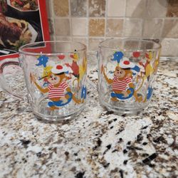 Set Of Two Vintage Mugs