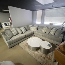 Bayless Smoke 3pc Symmetrical Sectional