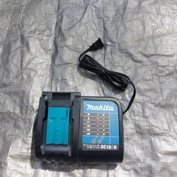 Makita DC18SD 