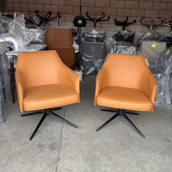 ✨ Caramel Regenerated Leather Swivel Lounge Chairs ✨ ($10 Delivery )