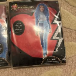 Halloween Costumes Chloe Descendants 