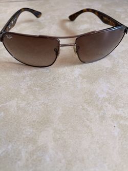 Ray Ban Sun Glasses