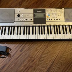 Yamaha Keyboard 61 Key With AC Adapter In Working Condition, (Note: Battery Compartment Not Working) $60 Firm On Price