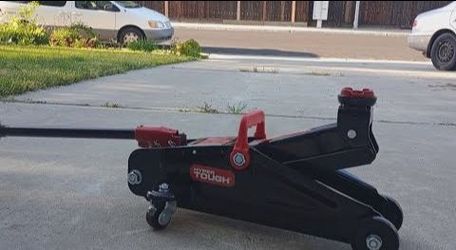 Hyper Tough 2-Ton Jack