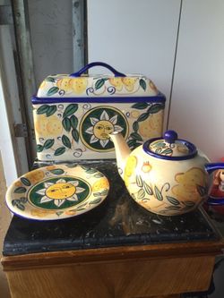 Ceramic tea pot and storage set