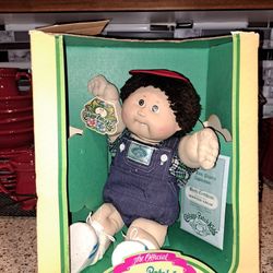 Original Cabbage Patch Kids Doll 1984 Carl Ruben W/ Birth Certificate NRFB New Open Box