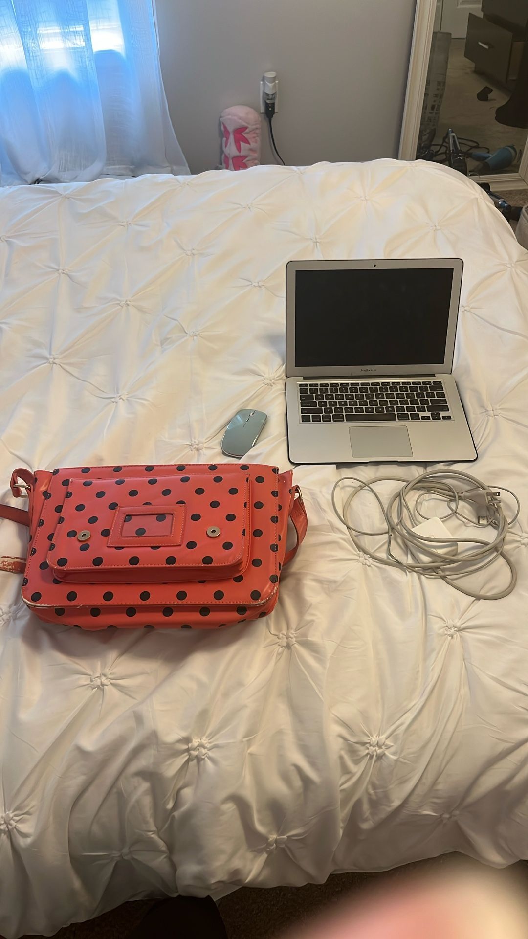 Apple MacBook Air Laptop