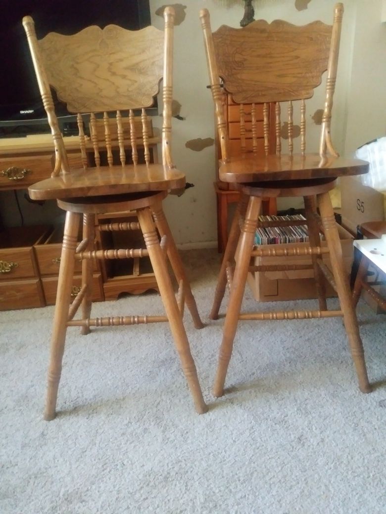 2 bar height vintage chairs / bar stools