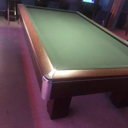 9ft Caron Pool Table