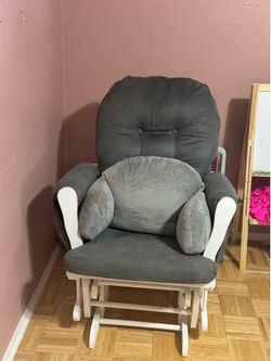 Nursery Rocking chair