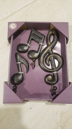 Music Notes Hooks