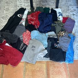 Womens And Men’s Clothing Lot