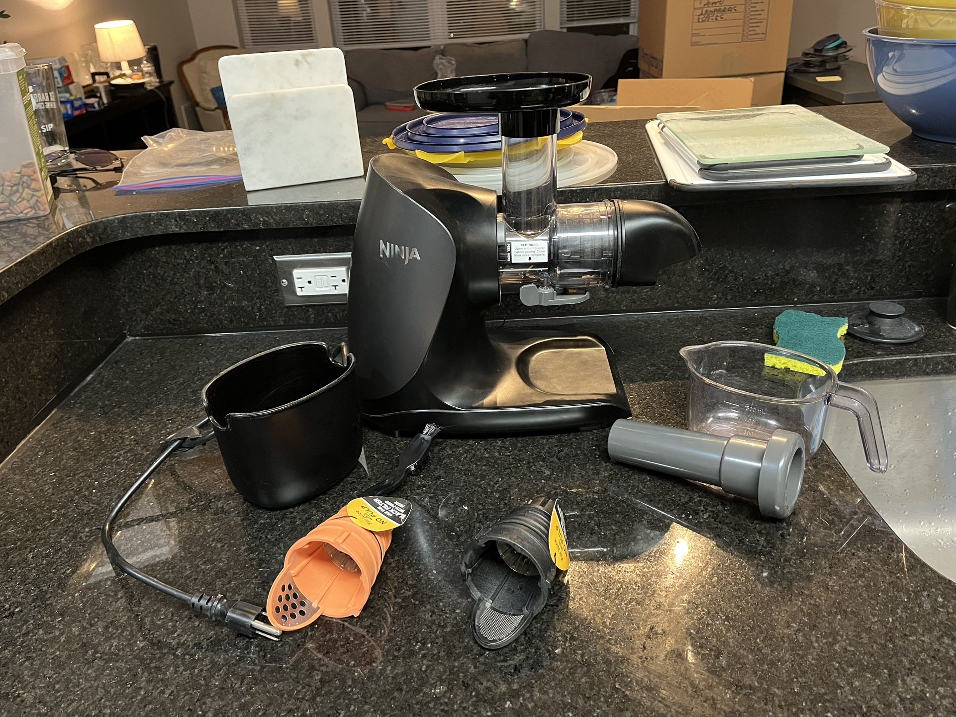 Ninja cold press Juicer