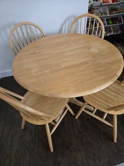5 Pieces Dinning Table Set