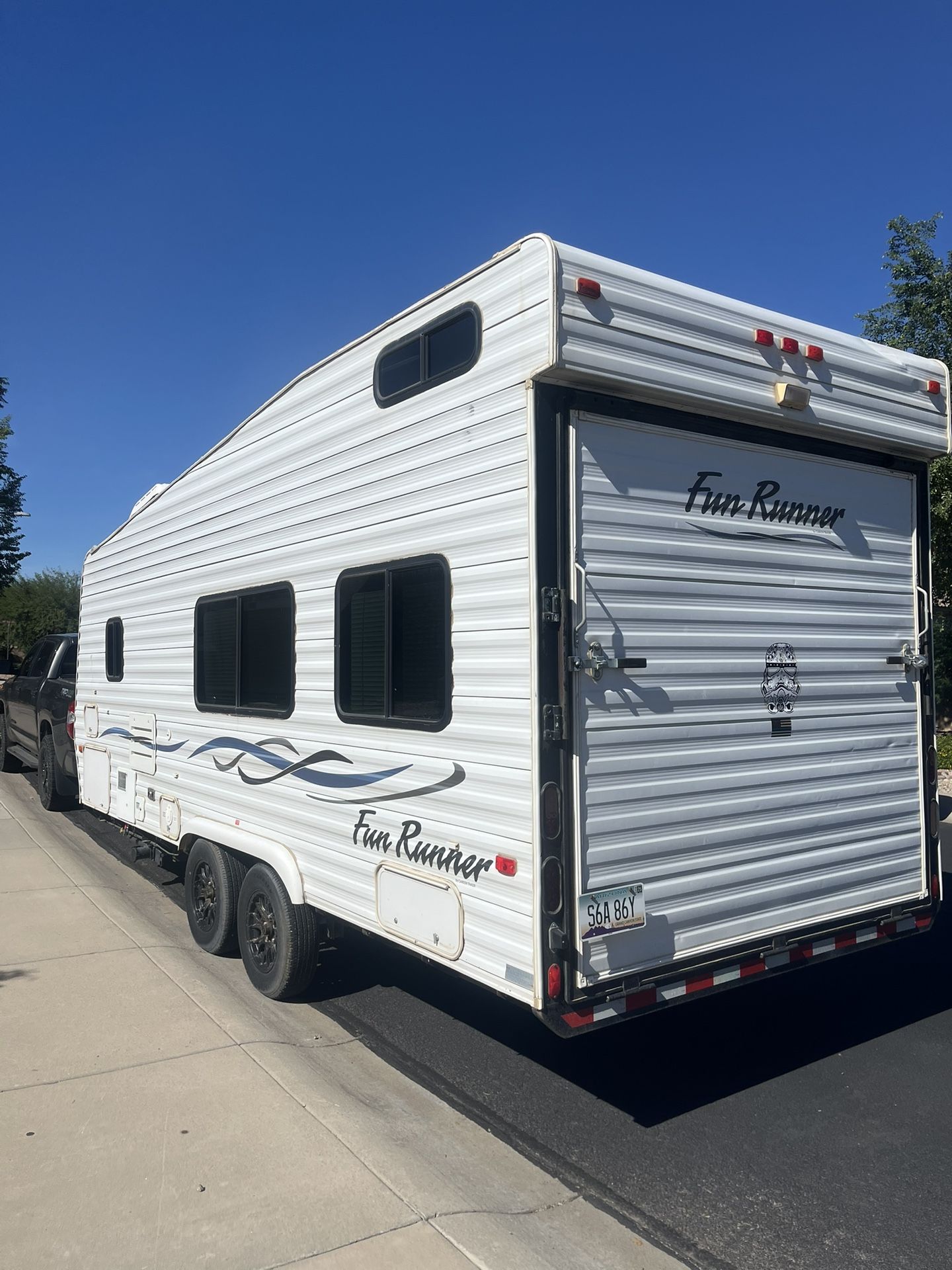 2005 Carson fun runner toy hauler