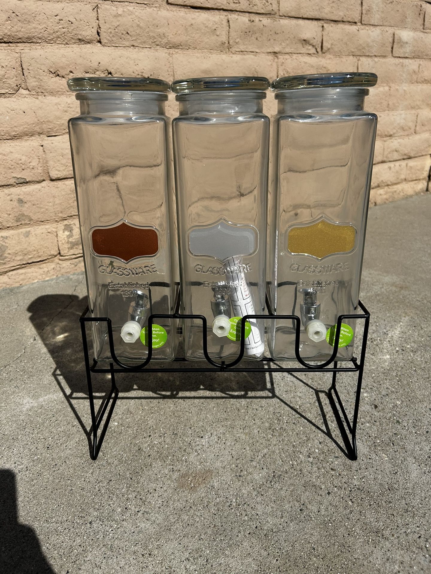 Water/Juice Dispensser