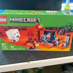 Lego Minecraft Nether Portal
