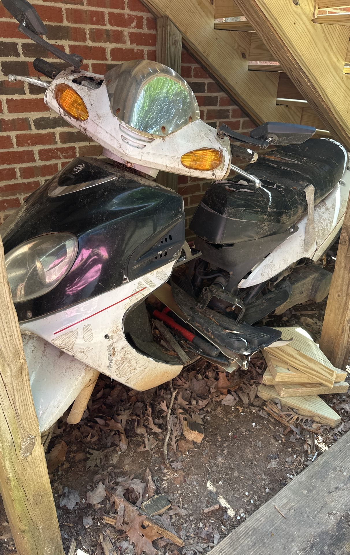 Scooter 50cc $175 Great For A Handy Mechanic!