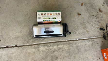 Vacuum Sealer And Bags