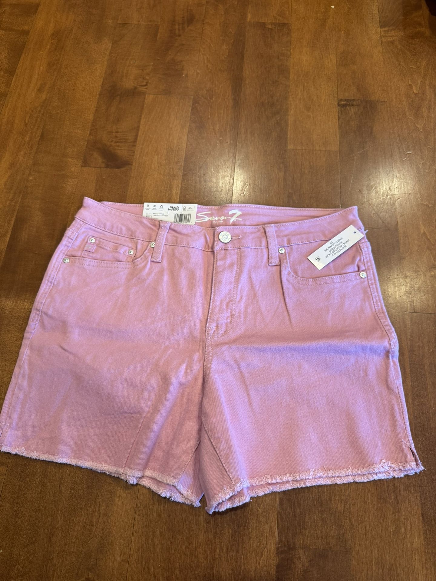 Woman’s 7seven Jean Shorts New W Tags Shipping Available 