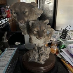 Cat Statue