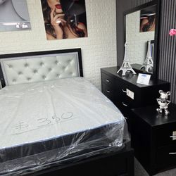 🍀🍀 Bedroom Set Queen 4-Pcs/Mattress and Boxspring Included