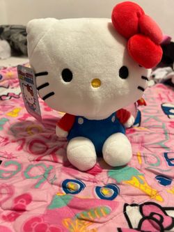 cute hello kitty pushie with tags
