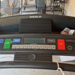 Weslo Candence g-40 Treadmill 