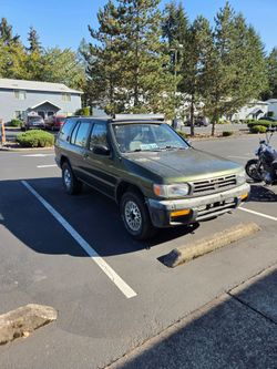 1999 Nissan Pathfinder