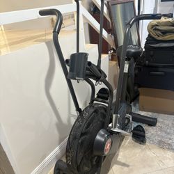 Schwinn Airdyne Ad6 Exercise Bike - Excellent Condition- Retail: $980