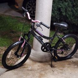 20" ×14" Nice & Clean Front Suspension Mountain Bike 