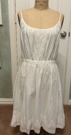 Gap White Embroidered Sleeveless Dress Small