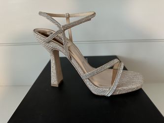 Badgley Mischka Urbana Women’s Dress Shoes 8.5 