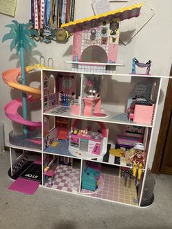 lol Doll House
