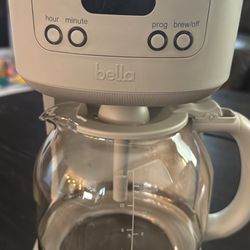 NEW Bella 12 Cup Programmable Coffee Maker NEW 