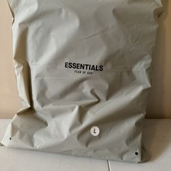 Essential Hoodie