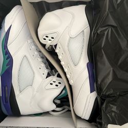 Air Jordan 5 Grape