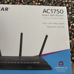 NETGEAR Smart WiFi Router  AC1750 