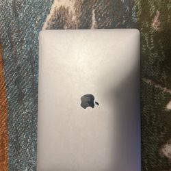 2023 MacBook Pro M1