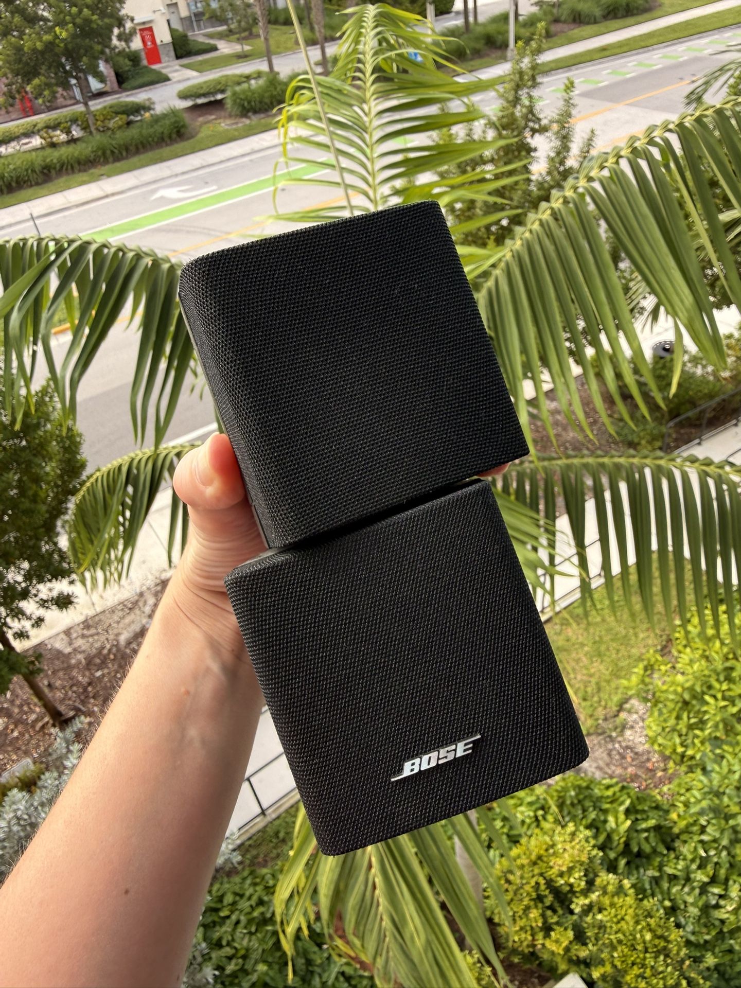 5 Pieces!!!Bose Cube Speaker Dual Double Acoustimass Lifestyle Mountable Surround