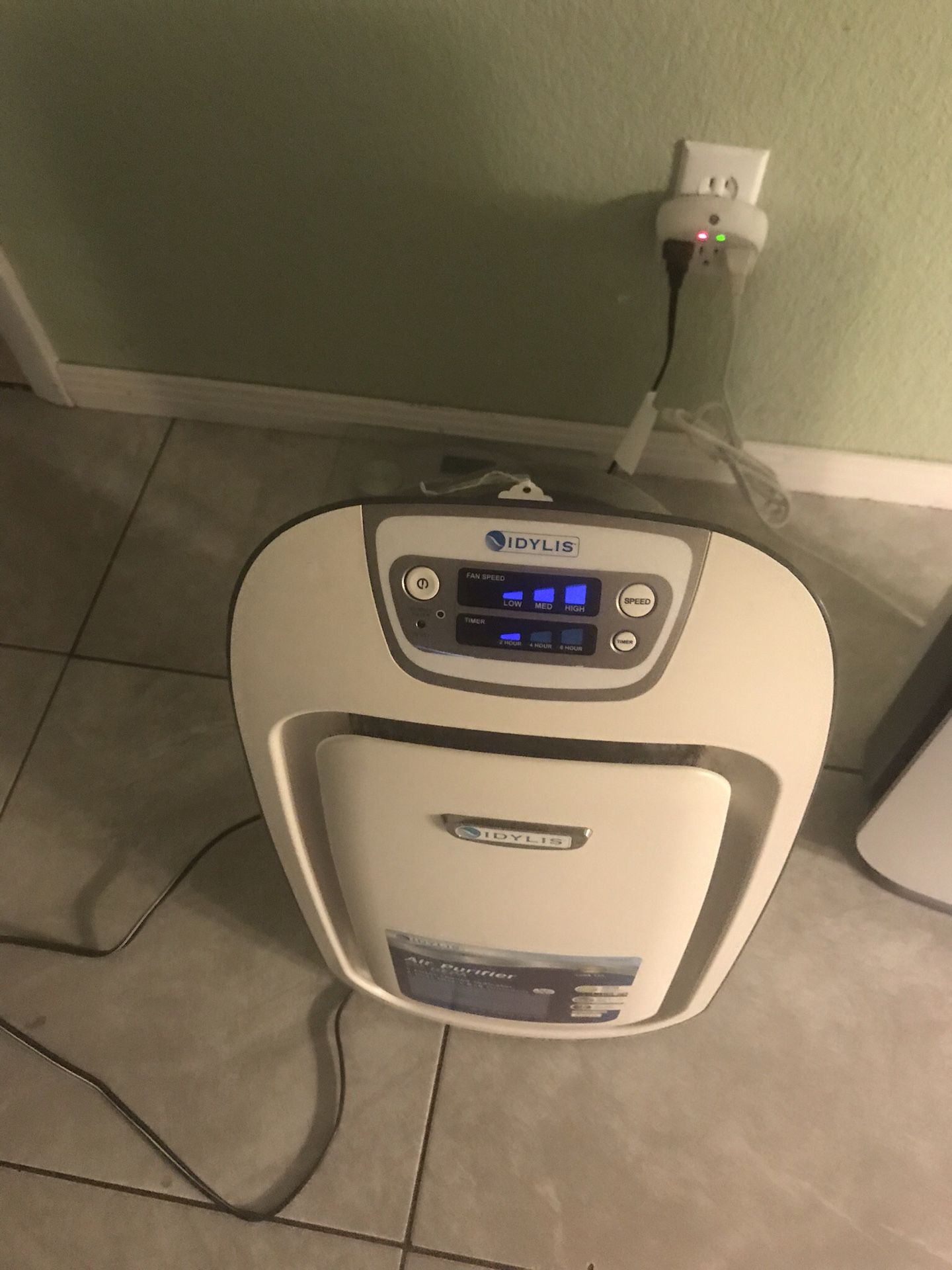 Alen Air Purifiers and Idylis Air Purifiers