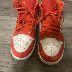 Jordan 1 Mid SE "Barcelona Sweater" 