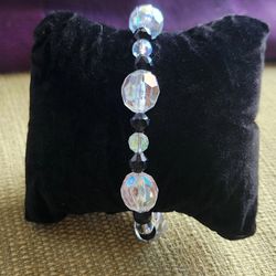 Vintage Beaded Crystal Bracelet Black and Crystal Beads