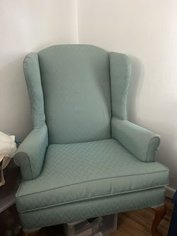 Arm Chairs Set Of 2 Great Condition