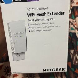 NETGEAR WiFi Mesh Range Extender EX6250 - Coverage up to 2000 sq.ft. and 32 devices with AC1750 Dual Band Wireless Signal Booster & Repeater (up to 17