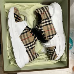 Burberry Shoes Men Size 13 (46) for Sale in San Antonio, TX - OfferUp