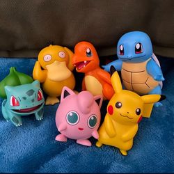 POKEMON FIGURES