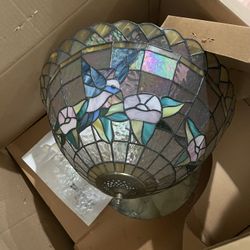 Tiffany Style Leaded Stained Glass Pendant Light